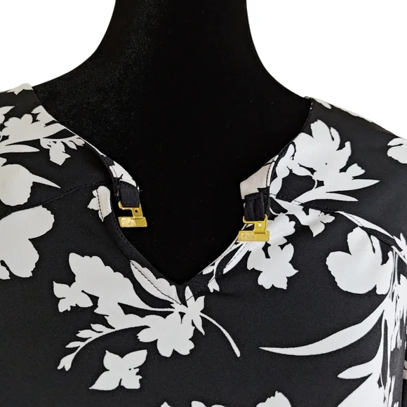 Liz Claiborne Floral 3 qtr. length Sleeved Blouse black and white Size 1X - Picture 8 of 10